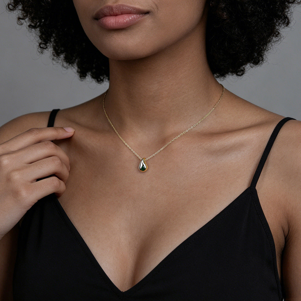 Emerald Dew Necklace